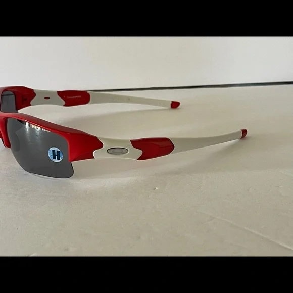 Oakley Sunglasses - Picture 7 of 13